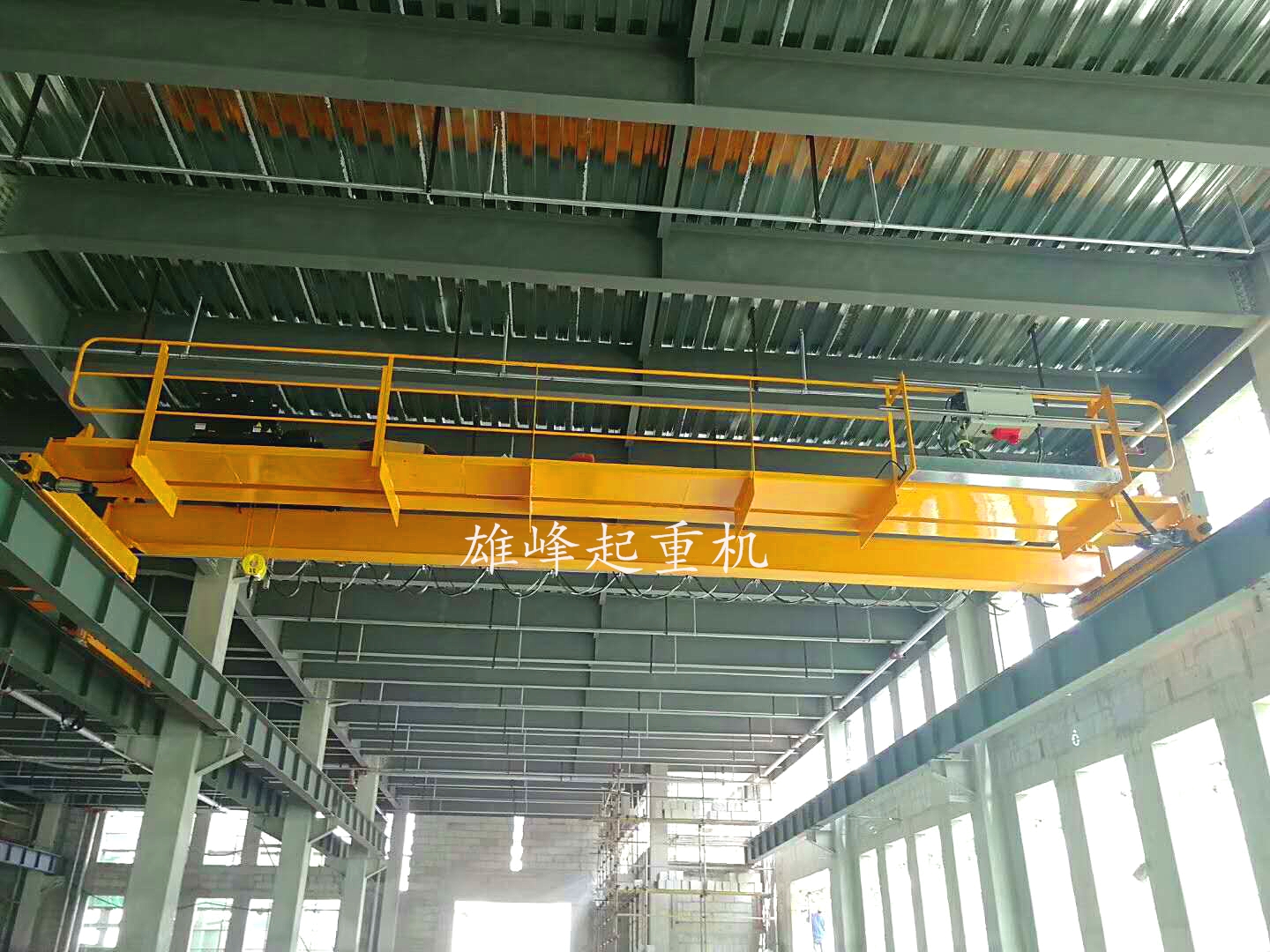 雙梁起重機(jī) 雙梁起重機(jī)
